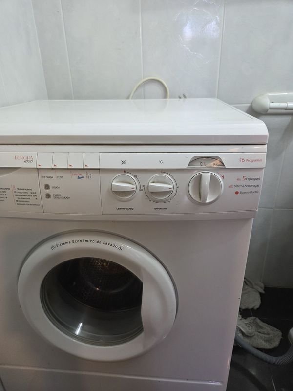 Lavarropas Bosch en impecable estado 60x50x85 - imagen 4