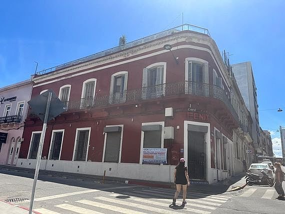 Item 31727 - Image 0