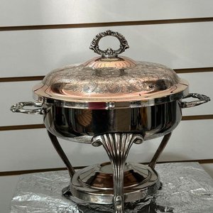Lote anterior: Sopera con Soporte de Metal Plateado y Cobre