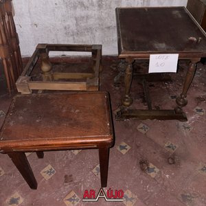 Lote anterior: Lote de Mesas Pequeñas Varias para Restaurar