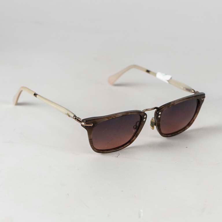 Lentes de sol Valeria Loves - imagen 2