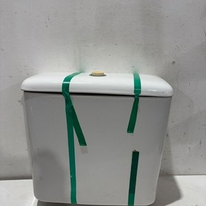 Lote siguiente: Cisterna de Loza Blanca para Baño