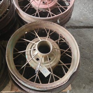 Lote anterior: Juego de 8 Llantas de Rayos para Ford A