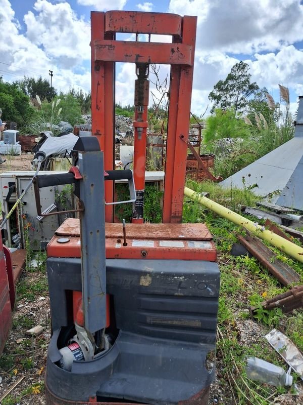 Item 896337 - Image 2