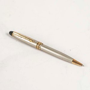 Lapicera Estilo Montblanc Plateada con Detalles Dorados - imagen 1