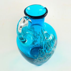 Jarra en cristal azul asa hialina 25 cm - imagen 3