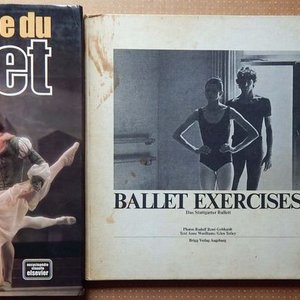 Lote siguiente: Trilogía de Libros sobre Ballet: "El Mundo del Ballet", "Manual de Danza" y "Ejercicios de Ballet"