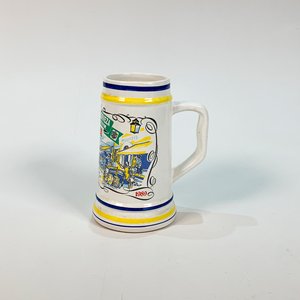 Lote siguiente: Jarra Cervecera de Loza "Semana de la Cerveza 24" Norteña - 1989