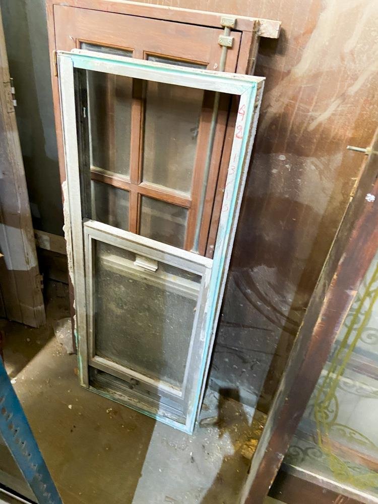 Ventana de Aluminio y Vidrio Usada - 55 x 135 cm