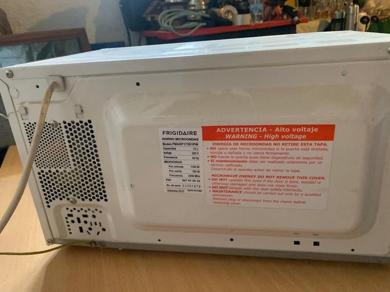 Microondas Frigidaire de buena calidad - imagen 4