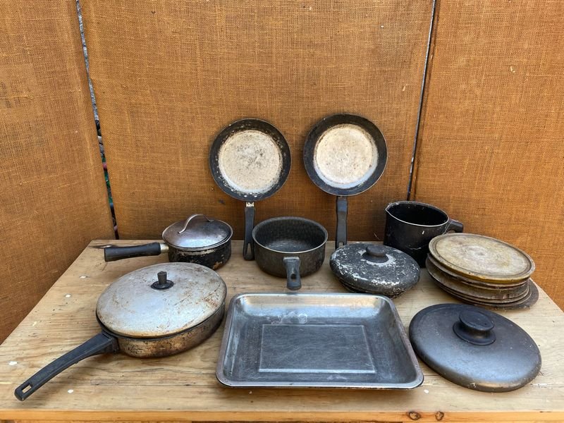 LOTE DE SARTENES ETC