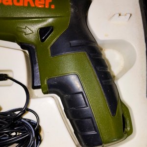 Atornillador Inalámbrico Bauker con Puntas y Cargador en Valija - imagen 6