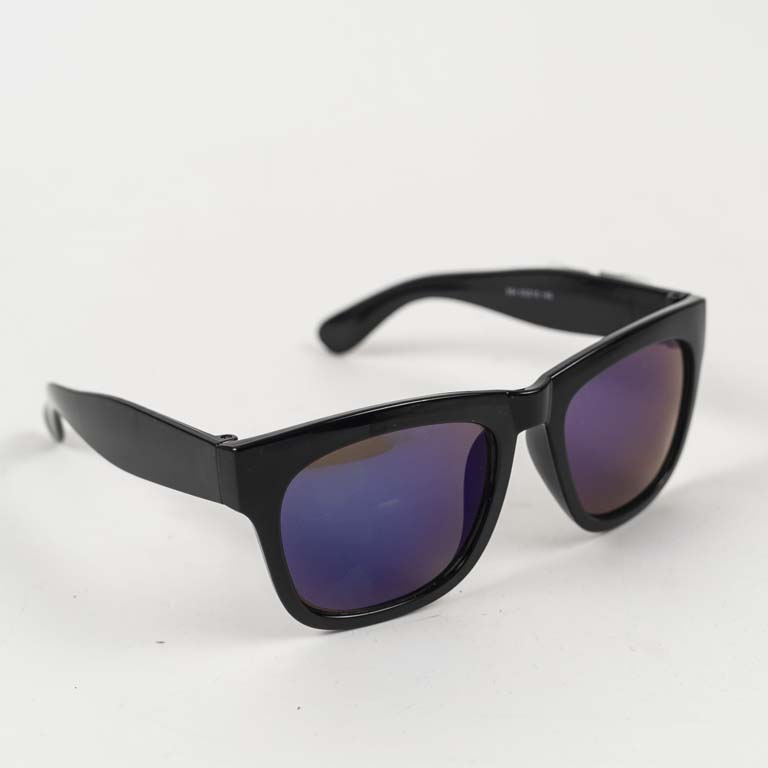 Lote siguiente: Par de lentes de sol en buen estado