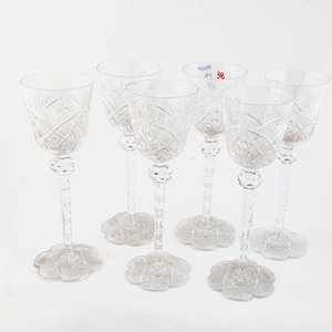 Juego de 5 Copas de Cristal Tallado con Pie Lobulado - imagen 2