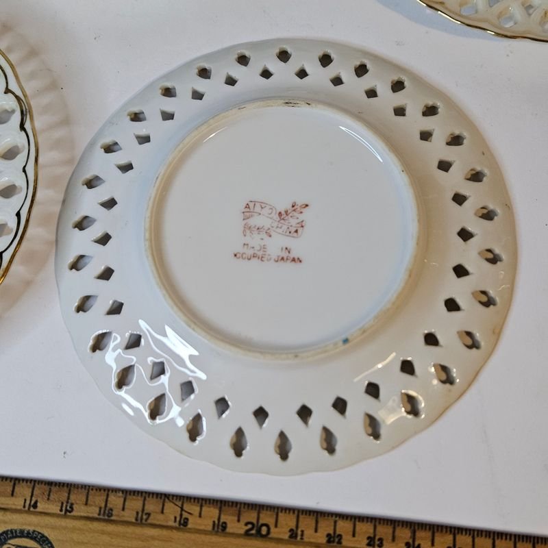 Item 852975 - Image 3