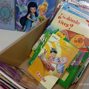 Lote de 43 Libros Infantiles Variados: Cuentos, Actividades y Personajes - imagen 7
