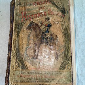 Lote siguiente: Ensayo de Historia Patria - Libro Antiguo de Colección