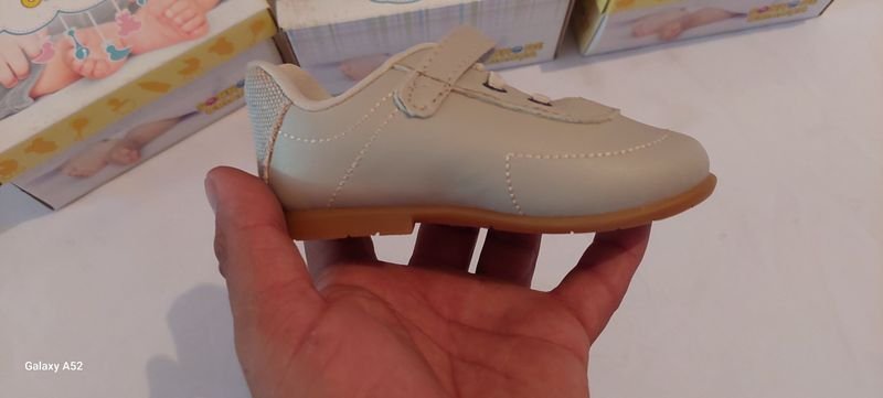 Calzado de moda para hombres y mujeres - imagen 3