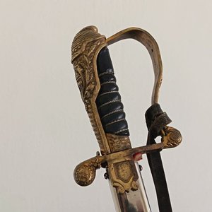 Sable de Oficial Militar Uruguayo Estilo Prusiano con Vaina y Dragona - imagen 6