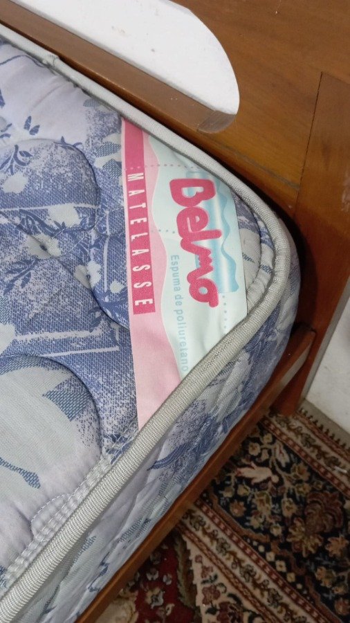 Cama de una plaza, mesa de luz y colchón de 1 p - imagen 6
