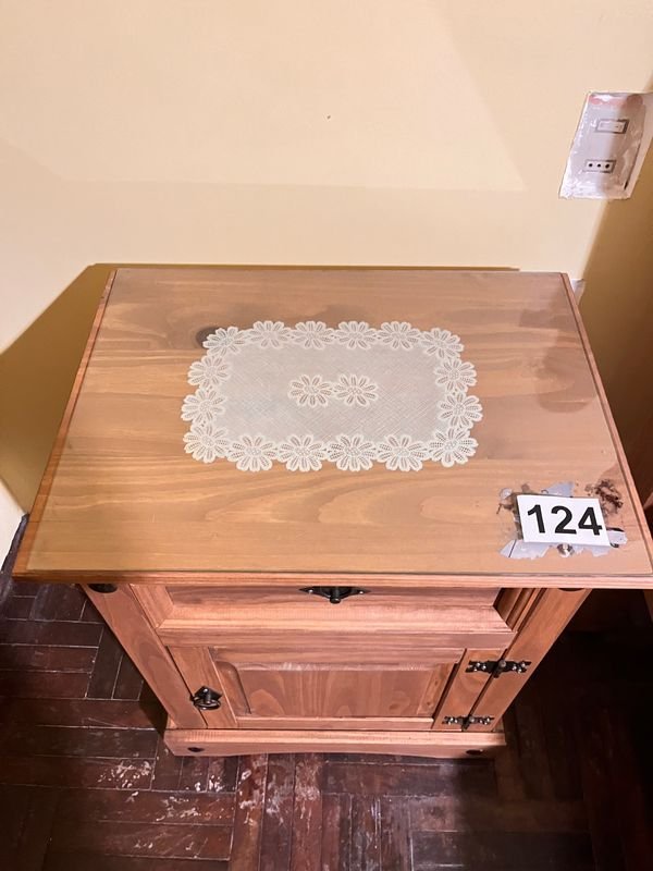 Mesa de luz mexicana con vidrio de excelente calidad - imagen 2