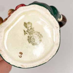 Jarrita de Loza Inglesa Royal Doulton con Personaje, Altura 6 cm - imagen 4