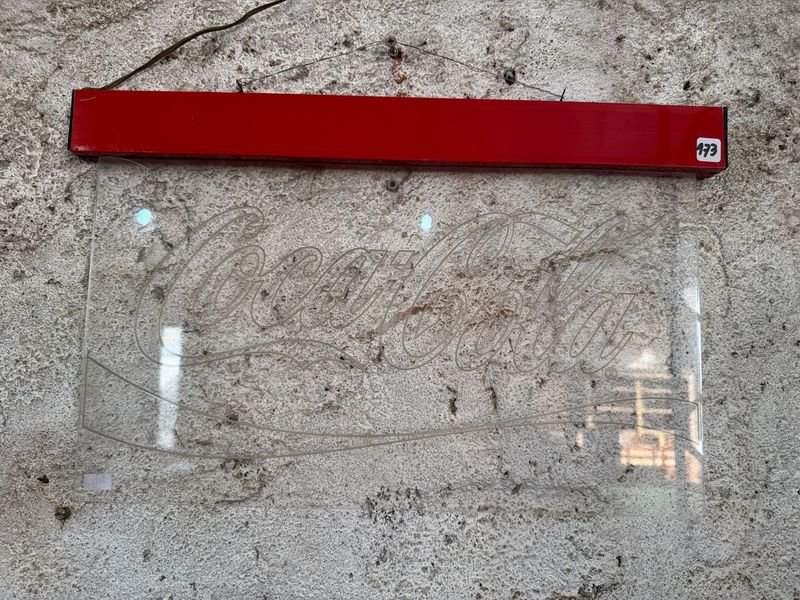 Item 877824 - Image 1