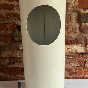 Lote siguiente: Cenicero de Pie Esmaltado Vintage