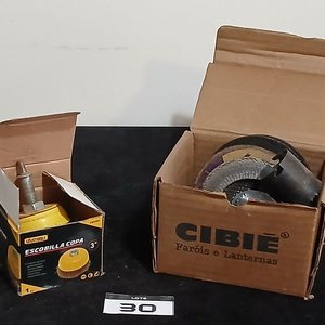 Lote de Discos de Corte, Cepillos y Sierras para Herramientas - imagen 4