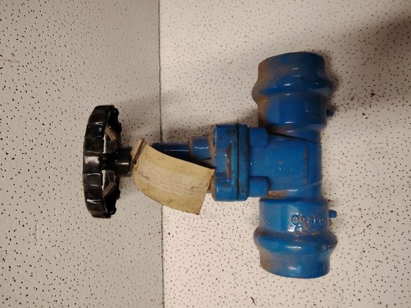 Válvulas de paso de PVC con rueda de mano - imagen 7