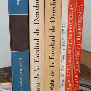 Lote de 6 Revistas Jurídicas y de Derecho - imagen 3