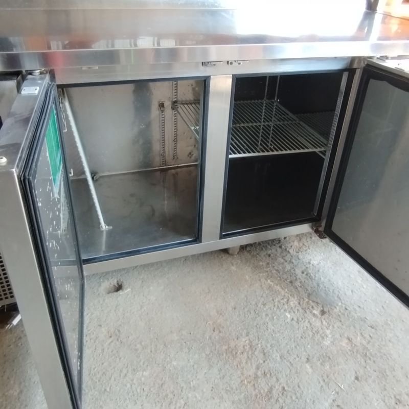 Refrigeradora Profesional Turbo Air CON SOBRE ESTRUCTURA DE SERVICIO - imagen 10