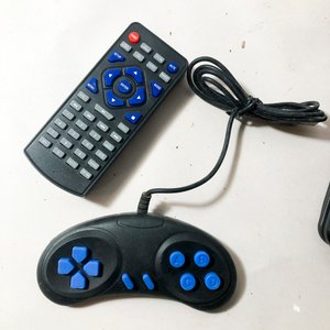 Mini DVD Portátil Mega Star con Control Remoto y Joystick - imagen 4