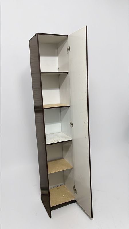 Armario marrón de madera - imagen 2