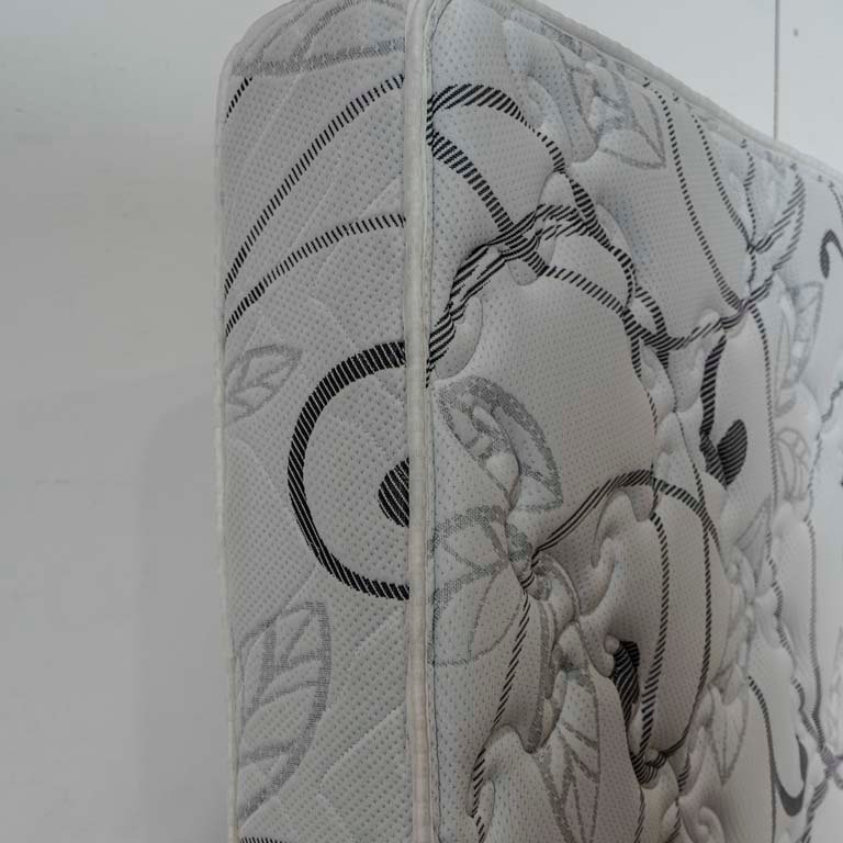 Item 2113943 - Image 1