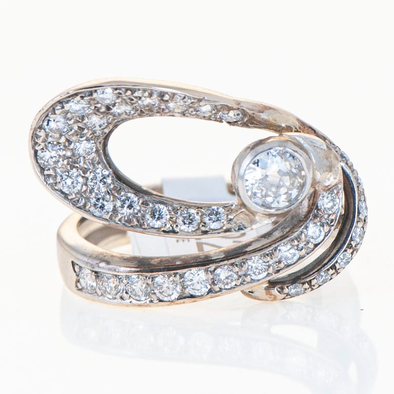 Item 2096935 - Image 0