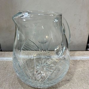 Jarra de Cristal Tallado con Asa y Pico Vertedor - imagen 3