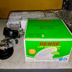 Lámparas Dicroicas, LED y Ruedas para Muebles - imagen 4