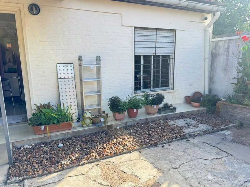 Item 892256 - Image 16