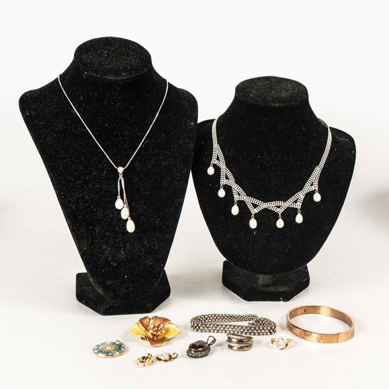 Item 2113481 - Image 0