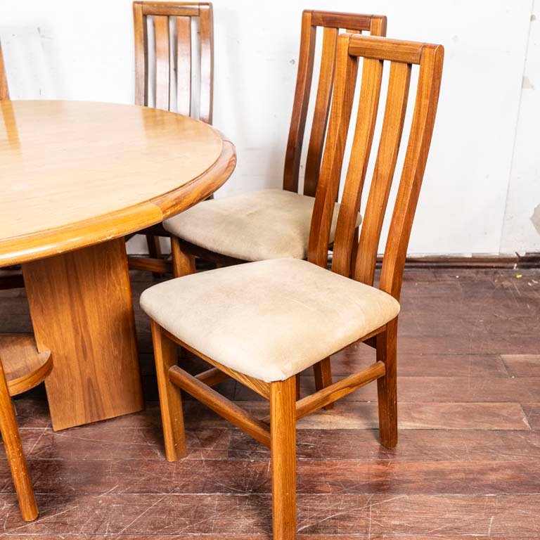 Item 2097514 - Image 1