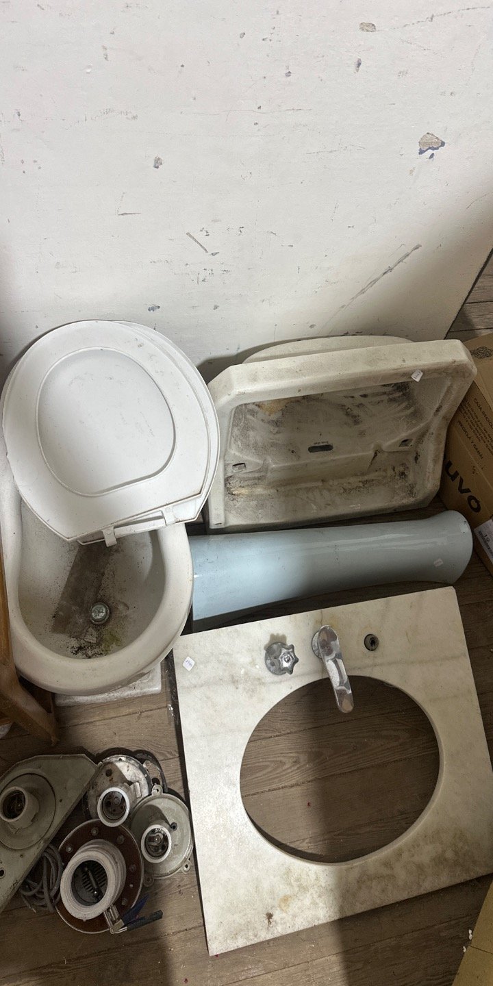 Artículos de Baño: Bidet, Lavabo y Accesorios