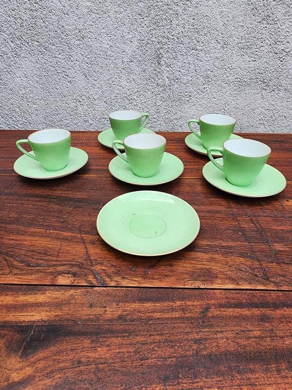 Juego de Café de Porcelana Verde Claro - 11 Piezas