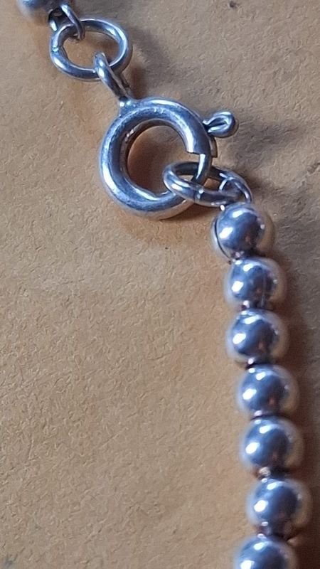 Pulsera de plata con detalles en plata y azul - imagen 4