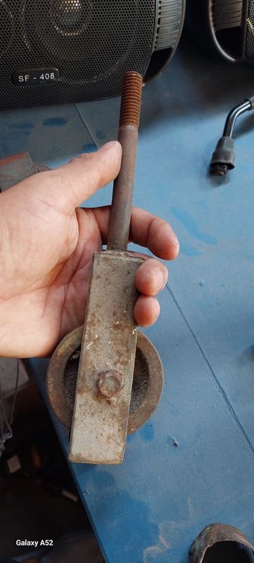 Par de ruedas para portón en venta - imagen 2
