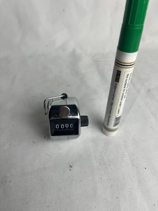 Lote anterior: Contador de ganado con pantalla digital y dial rotativo