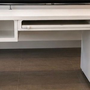 Escritorio Blanco de Consultorio Moderno - imagen 2