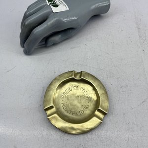 Lote siguiente: Cenicero de Bronce Publicitario Barraca Colón Parodi Hnos Montevideo
