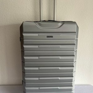 Lote anterior: Valija Grande Flieger Gris Nueva 75cm