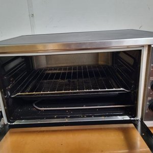 Horno Eléctrico James HJTI-45 de 45 Litros - Plateado y Negro - imagen 2